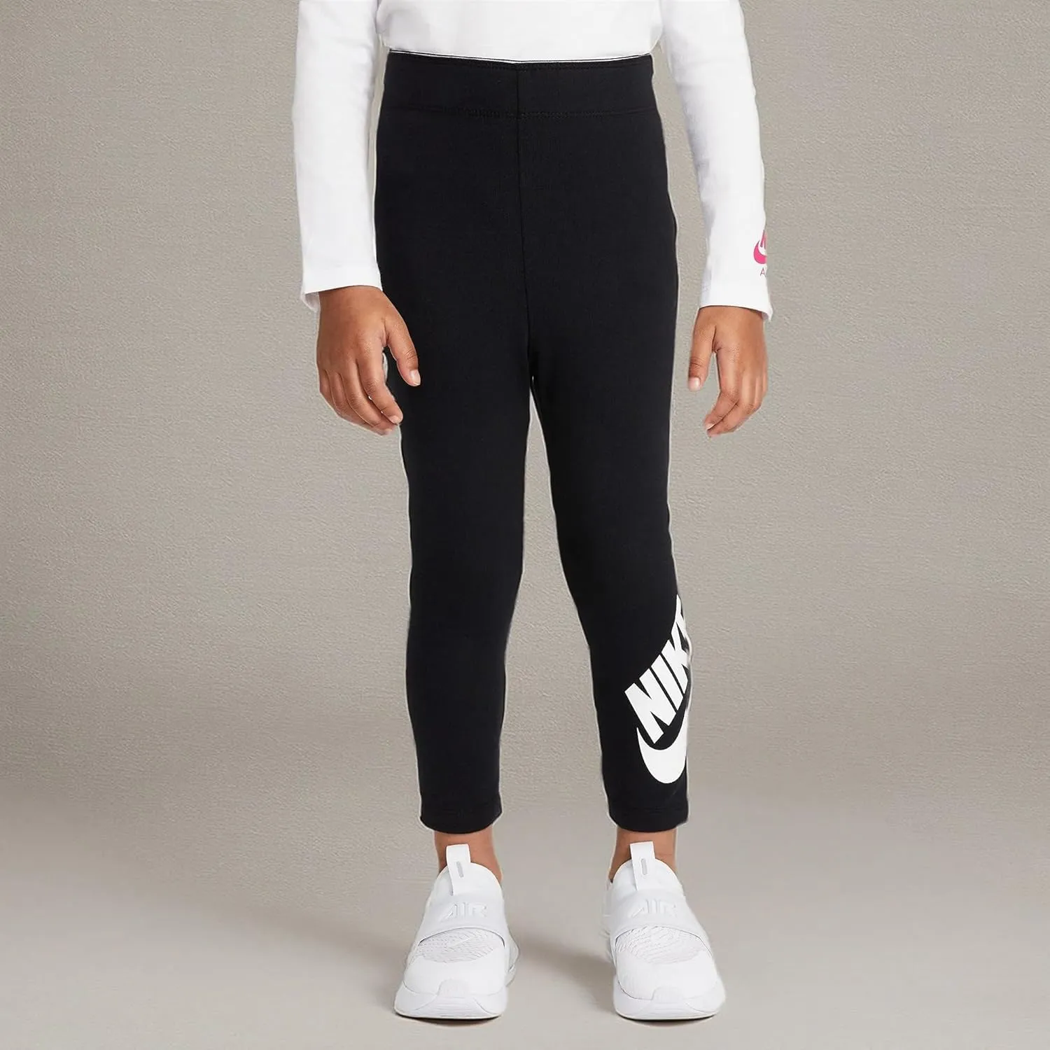 Nike Girls' Sportswear Graphic Leggings