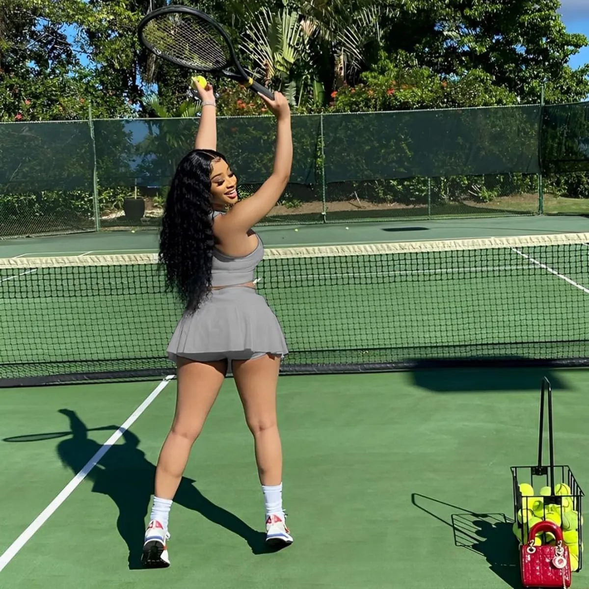 Women's 2 Piece Outfits Tennis Skirt Set Athletic Sleeveless Crop Tank Top Mini Pleated Golf Skorts Short Skirts