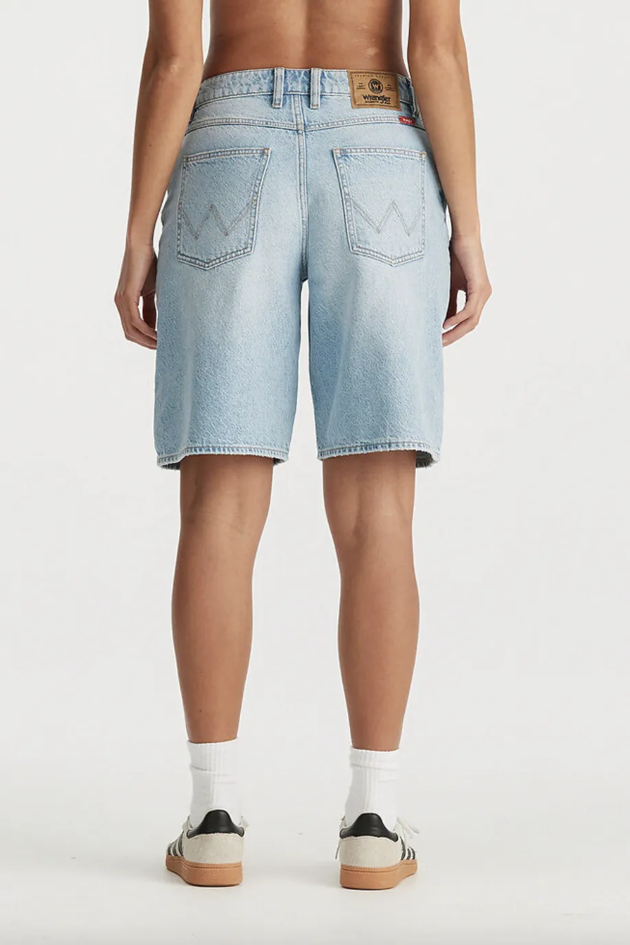 WRANGLER MID FARRAH BAGGY SHORT - 85 FADE